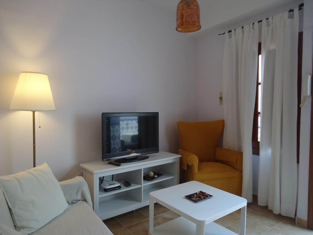 רונדה Apartamentos Acevedo Centro מראה חיצוני תמונה