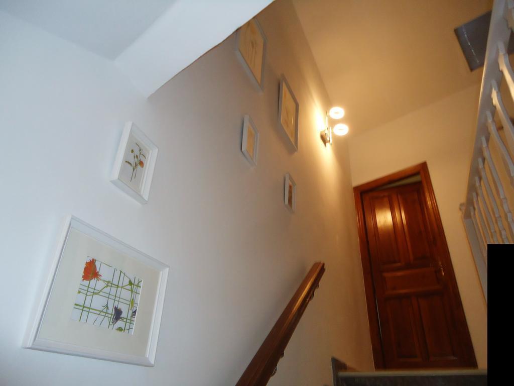 רונדה Apartamentos Acevedo Centro מראה חיצוני תמונה